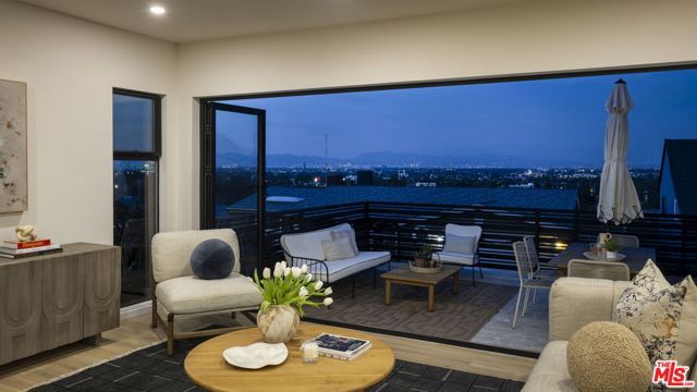 4100 Don Diablo Drive, Los Angeles, CA 90008