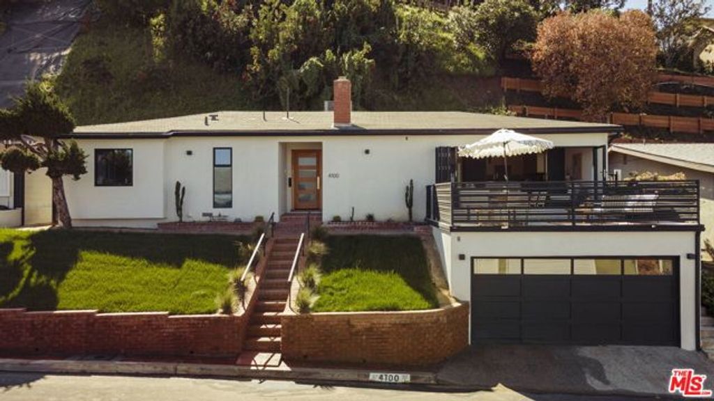 4100 Don Diablo Drive, Los Angeles, CA 90008