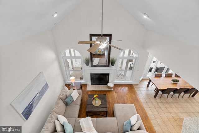 21877 BOONSBORO MOUNTAIN RD, Boonsboro, MD 21713