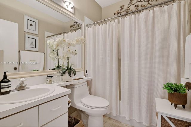 15505 N Miami Lakeway N 201, Miami Lakes, FL 33014