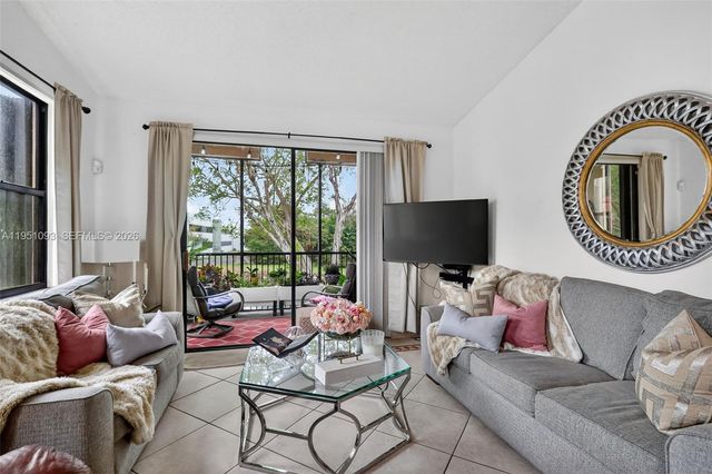 15505 N Miami Lakeway N 201, Miami Lakes, FL 33014