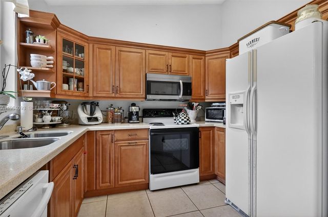15505 N Miami Lakeway N 201, Miami Lakes, FL 33014