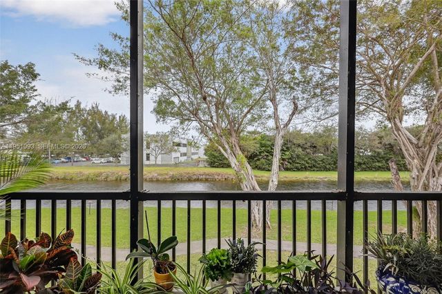 15505 N Miami Lakeway N 201, Miami Lakes, FL 33014