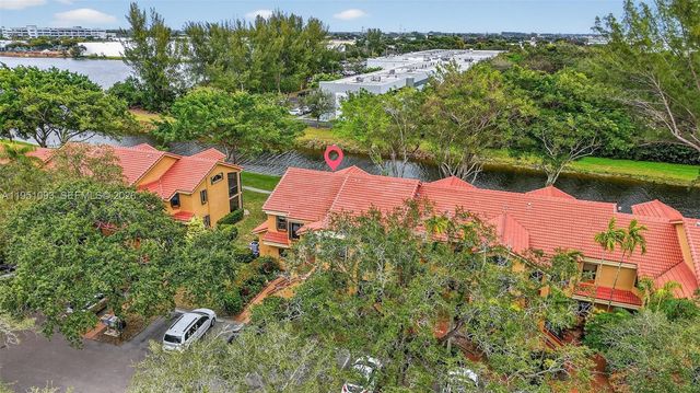 15505 N Miami Lakeway N 201, Miami Lakes, FL 33014