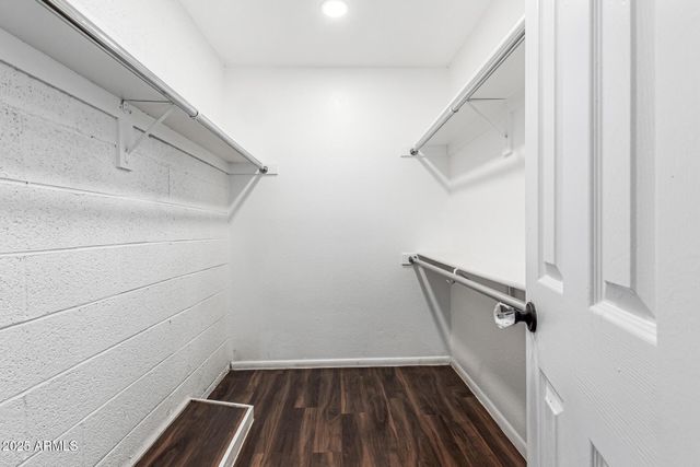 3810 N MARYVALE Parkway 2020, Phoenix, AZ 85031