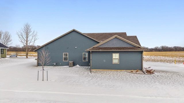 3645 Voda Drive, Milton, WI 53563