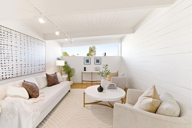 678 Connie Avenue, San Mateo, CA 94402