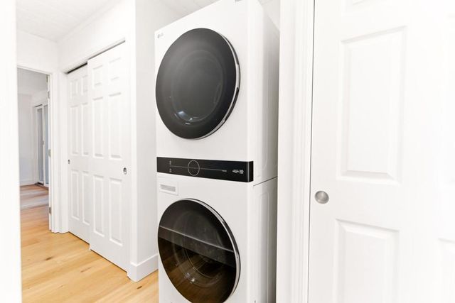 678 Connie Avenue, San Mateo, CA 94402