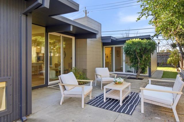 678 Connie Avenue, San Mateo, CA 94402