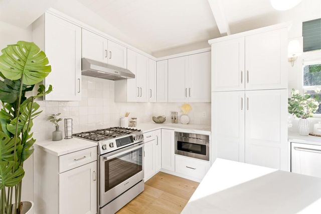 678 Connie Avenue, San Mateo, CA 94402