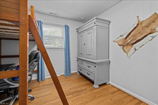 122 Ashley RD, Chesapeake, VA 23322
