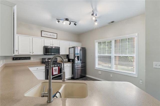 17 Penfield Drive, Cartersville, GA 30120