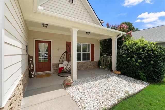 17 Penfield Drive, Cartersville, GA 30120