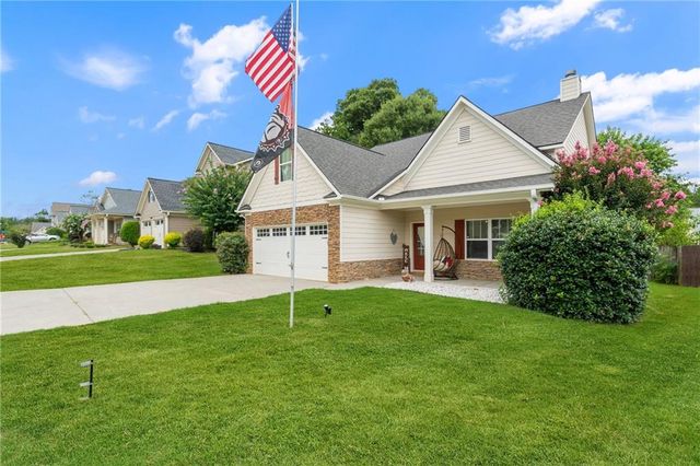 17 Penfield Drive, Cartersville, GA 30120