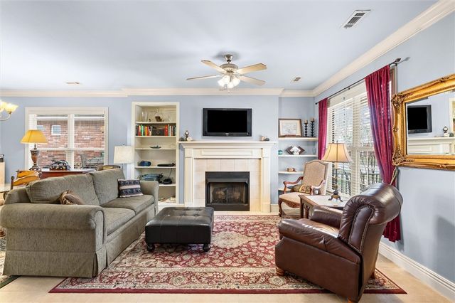 6928 Young Farm Avenue, Springdale, AR 72762