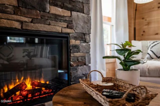 2109 Bluff Ridge Road, Sevierville, TN 37876
