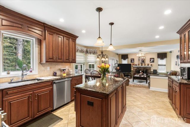 45 Woodruff Drive, Old Bridge, NJ 07747
