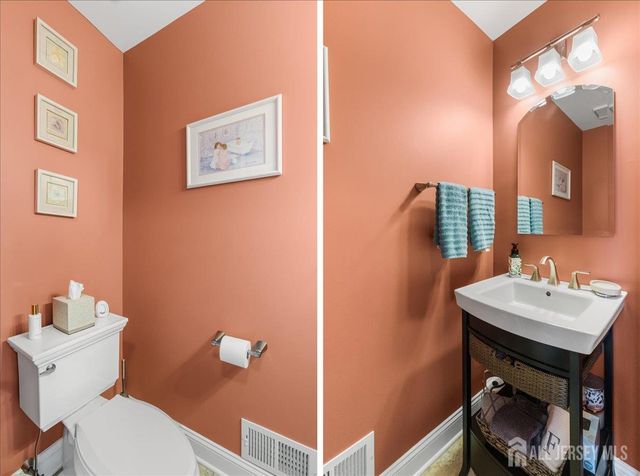 45 Woodruff Drive, Old Bridge, NJ 07747