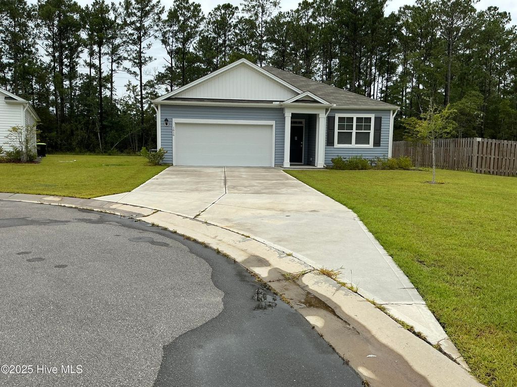 1616 Lightered Knot Court, Bolivia, NC 28422