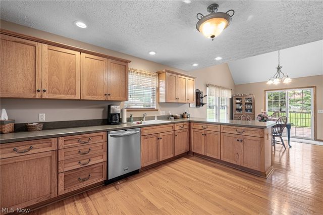 3669 Sharon Copley, Medina, OH 44256