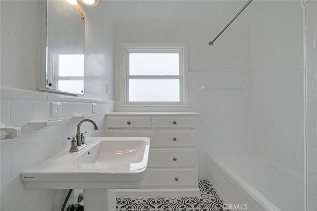 2250 Magnolia, Long Beach, CA 90806