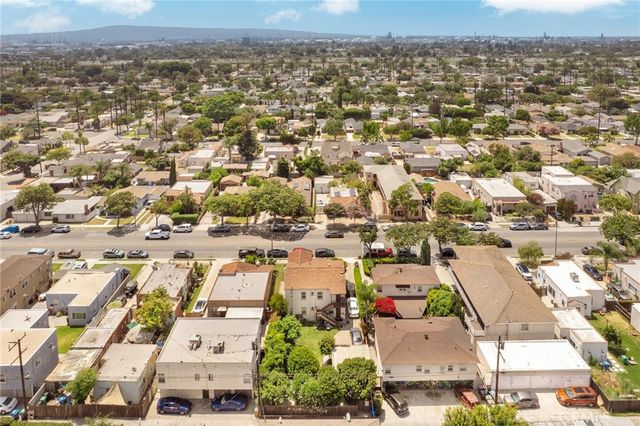 2250 Magnolia, Long Beach, CA 90806