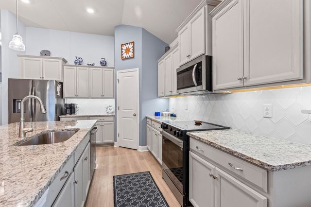 3111 Sutherland Dr., Little River, SC 29566