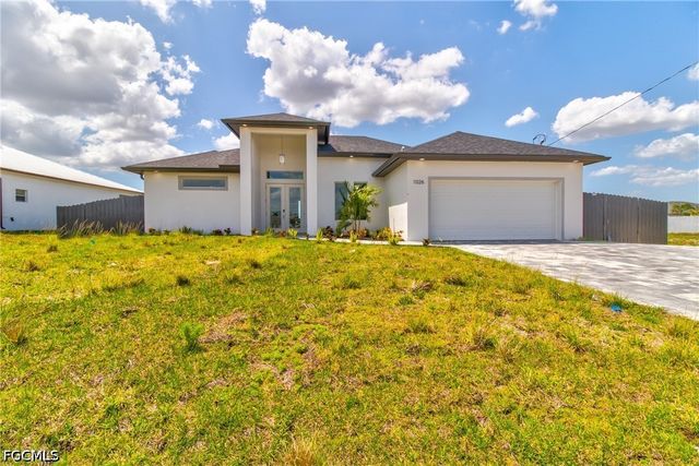 1026 Nelson RD N, Cape Coral, FL 33993
