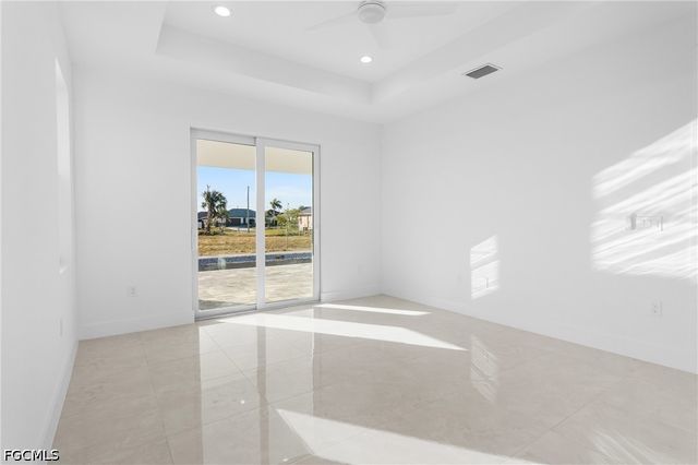 1026 Nelson RD N, Cape Coral, FL 33993