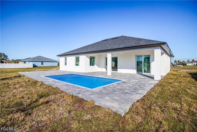 1026 Nelson RD N, Cape Coral, FL 33993