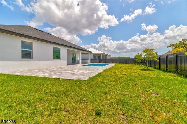 1026 Nelson RD N, Cape Coral, FL 33993