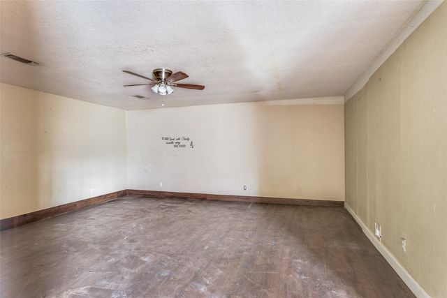 421 Smith Avenue, Everman, TX 76140