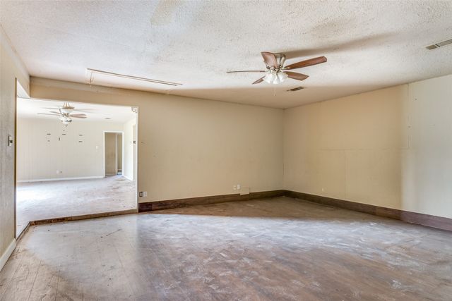 421 Smith Avenue, Everman, TX 76140