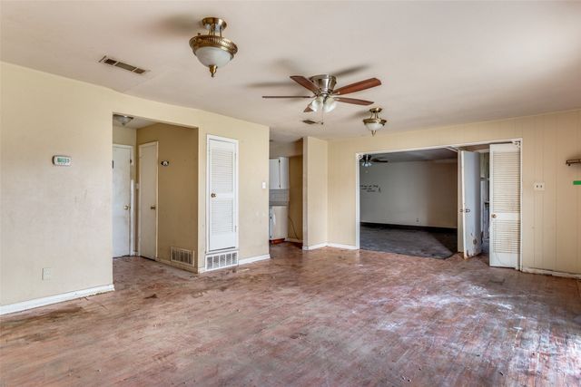 421 Smith Avenue, Everman, TX 76140