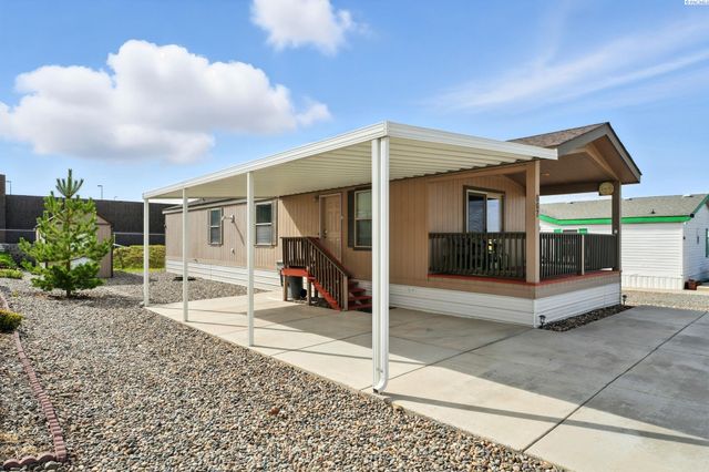 667 Lonetree Lane, Richland, WA 99352