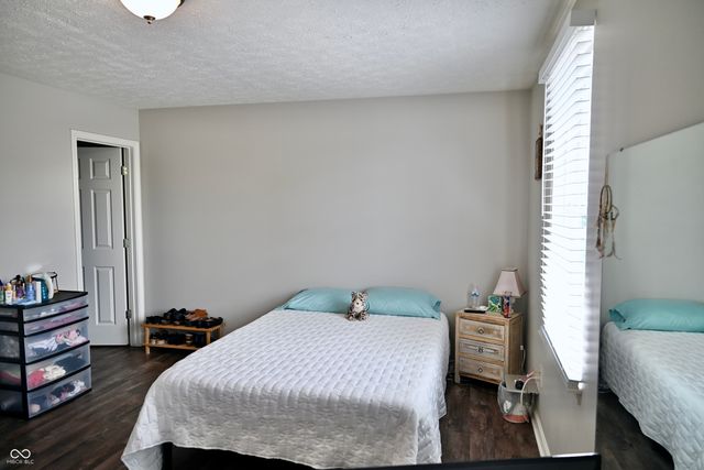 8330 Balmoral Lane, Avon, IN 46123