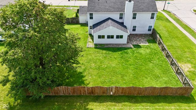 8330 Balmoral Lane, Avon, IN 46123