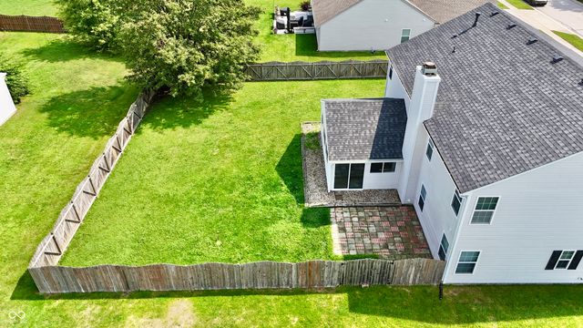 8330 Balmoral Lane, Avon, IN 46123