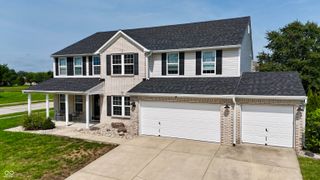 8330 Balmoral Lane, Avon, IN 46123