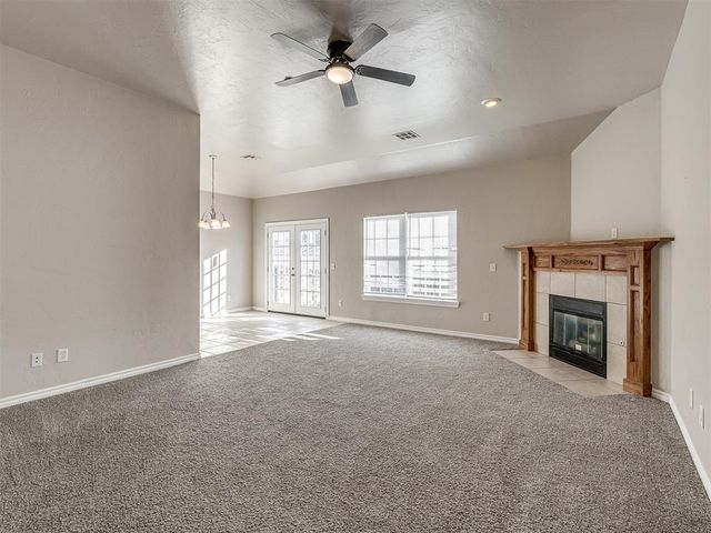 940 NE 28th Street, Moore, OK 73160