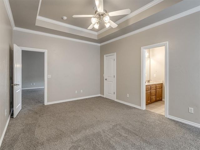 940 NE 28th Street, Moore, OK 73160