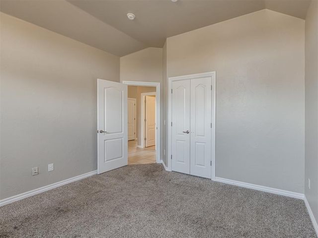 940 NE 28th Street, Moore, OK 73160