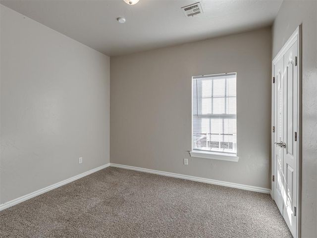 940 NE 28th Street, Moore, OK 73160