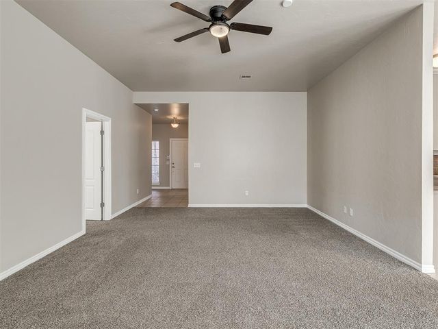 940 NE 28th Street, Moore, OK 73160