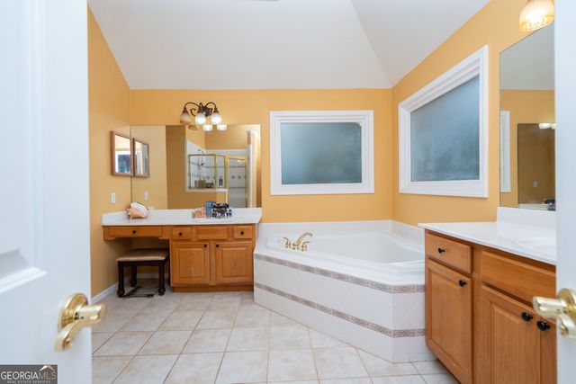 12043 Olmstead Drive, Fayetteville, GA 30215