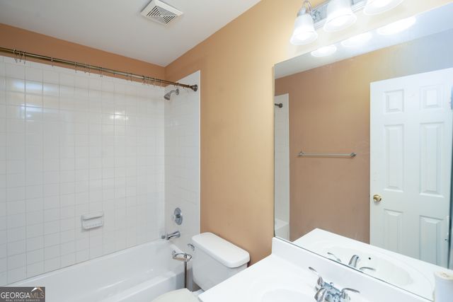 12043 Olmstead Drive, Fayetteville, GA 30215