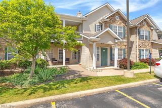 14943 Lenox Drive 523, Strongsville, OH 44136
