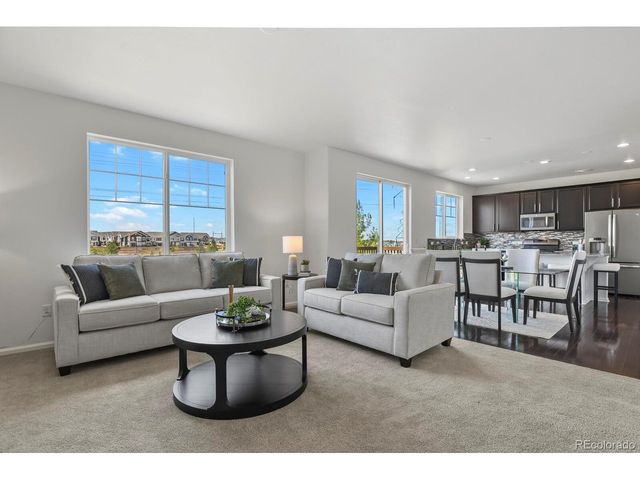 6021 S Irvington Ct, Aurora, CO 80016