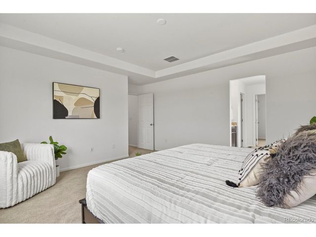 6021 S Irvington Ct, Aurora, CO 80016