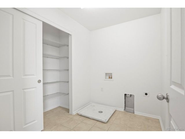 6021 S Irvington Ct, Aurora, CO 80016